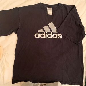 GRAPHIC TSHIRT BUNDLE (2)